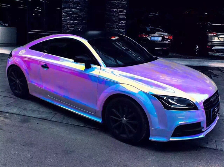 車身上的彩虹云 七彩鏡面電鍍改色膜，讓愛(ài)車脫胎換骨
